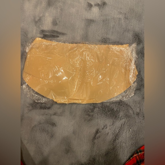 (NWOT) Brand new butt lifter underwear - Picture 2 of 2